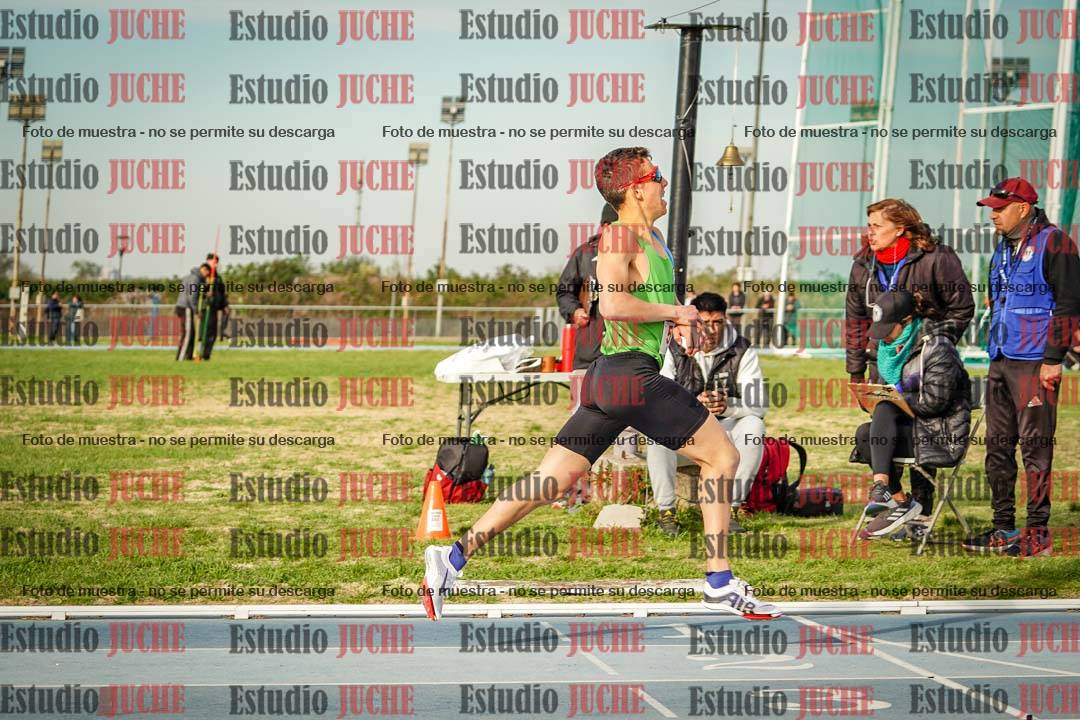Fotos de los 1500 m llanos de varones