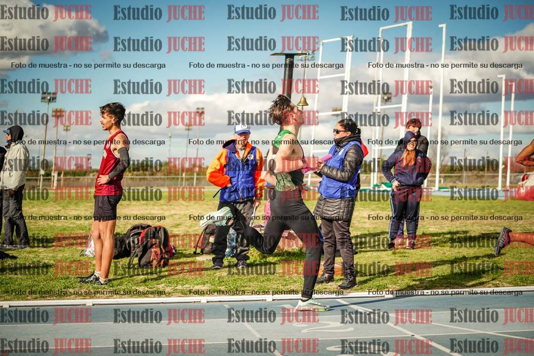 Fotos de las postas 4x400 m llanos de varones