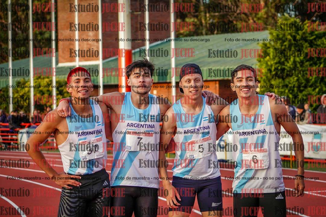 Fotos de algunos extras y podios del día 3