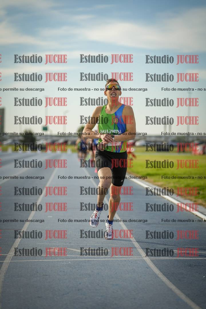 Fotos de los 1500 m llanos de varones