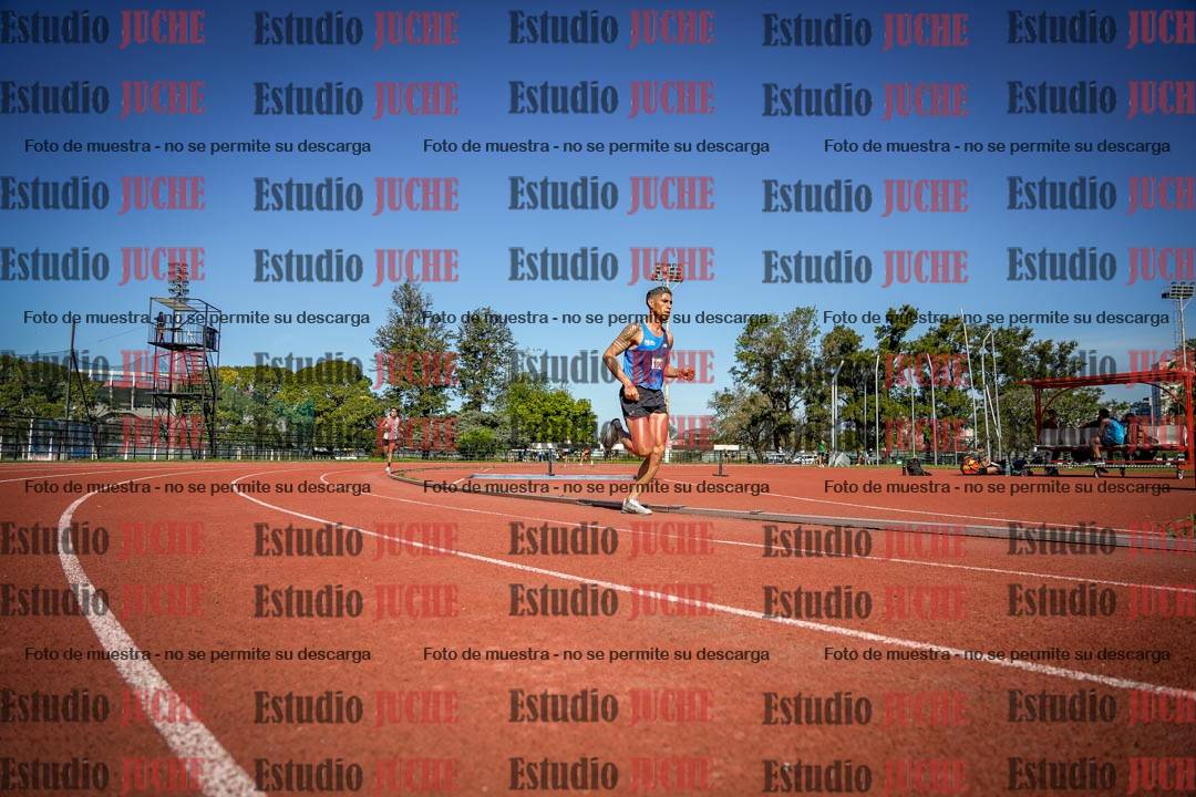 Fotos de los 5000 m llanos de mujeres y varones