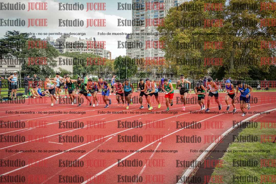 Fotos de los 1500 m llanos de varones