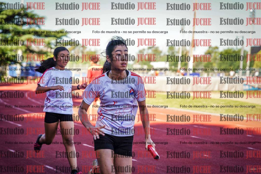 Fotos de las postas 5x80 m llanos de mujeres y varones