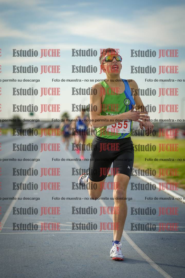 Fotos de los 1500 m llanos de varones