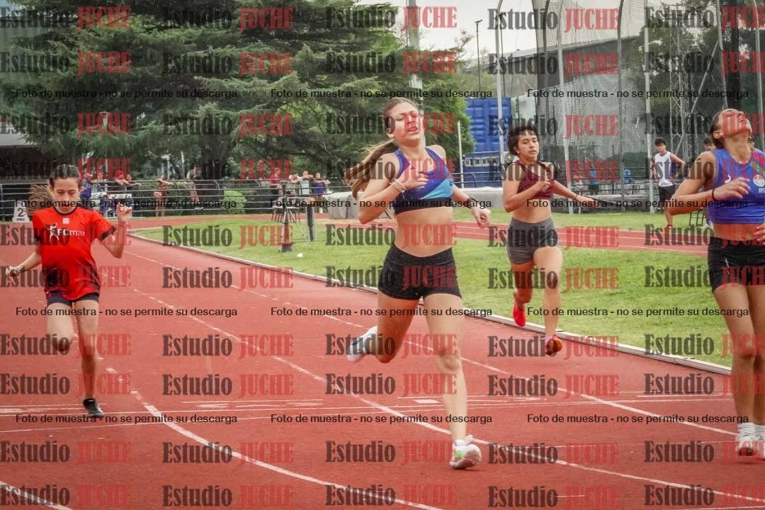 Fotos de los 200 m de mujeres