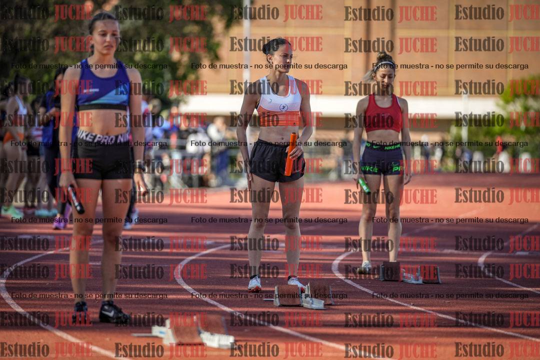 Fotos de las Postas 4x400 m de mujeres