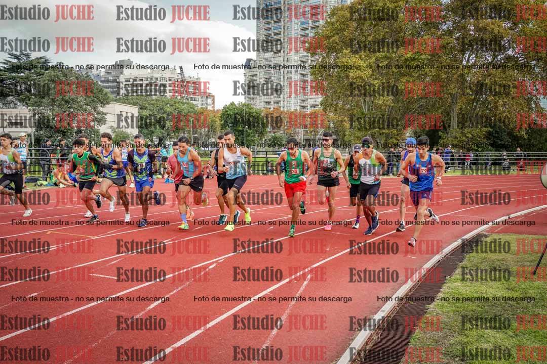 Fotos de los 1500 m llanos de varones