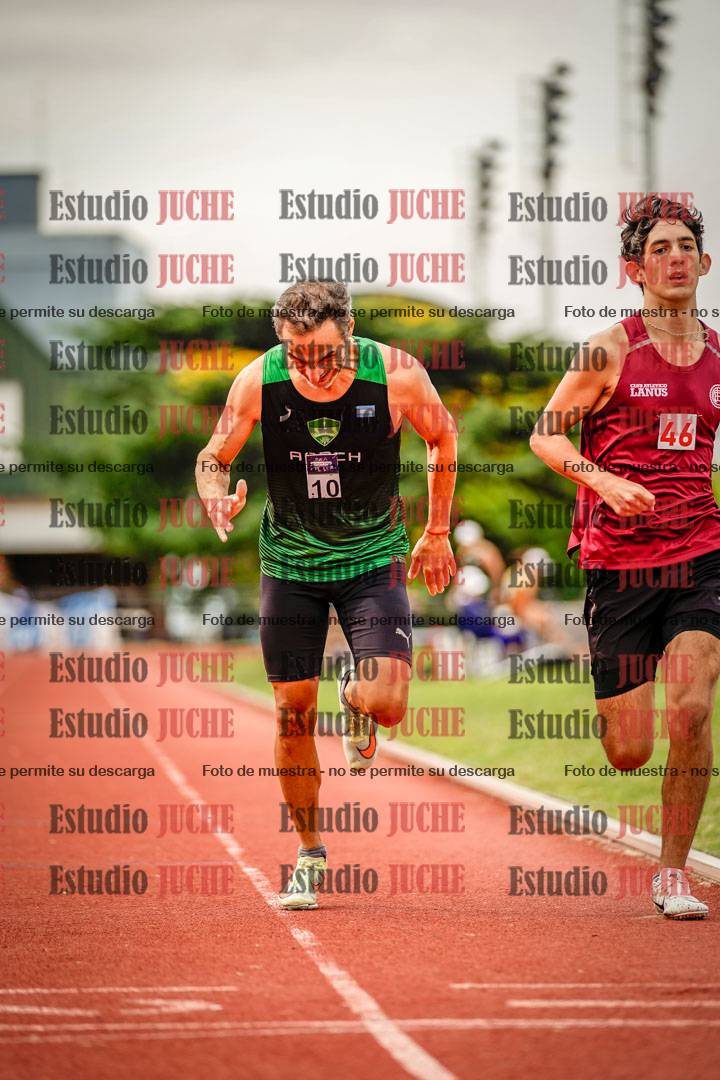 Fotos de los 800 m de varones
