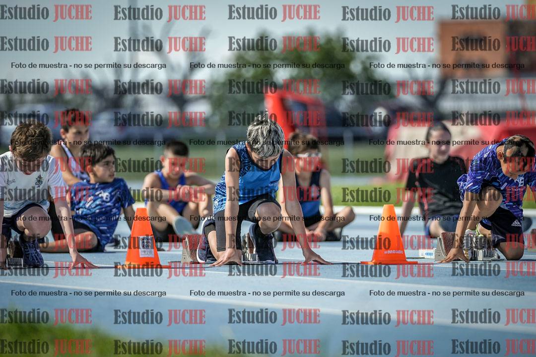 Fotos de los 50 m llanos de varones