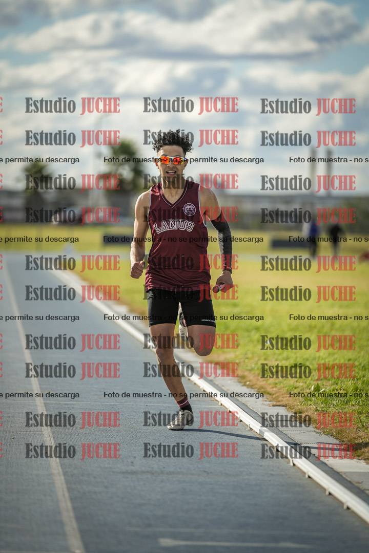 Fotos de las postas 4x400 m llanos de varones