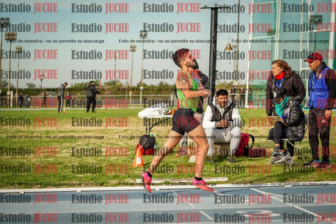 Fotos de los 1500 m llanos de varones