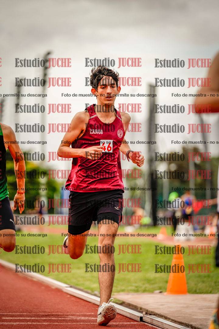 Fotos de los 800 m de varones