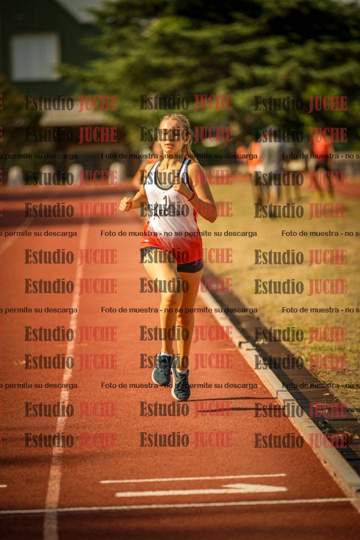 Fotos de los 3000 m llanos de mujeres - U20