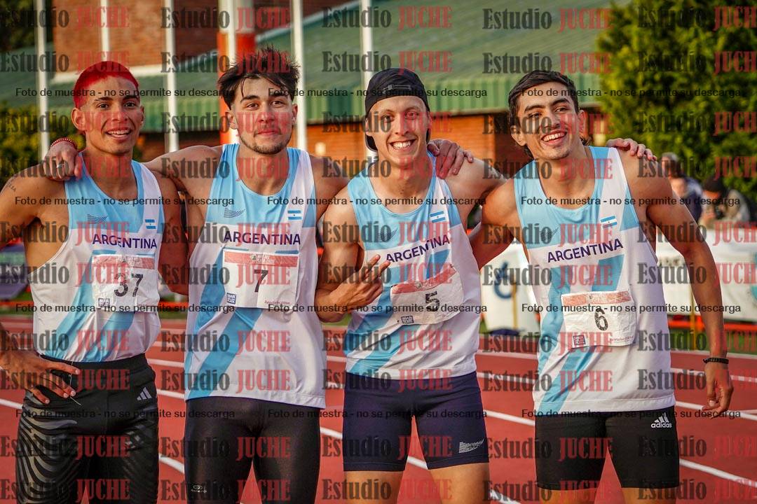 Fotos de algunos extras y podios del día 3