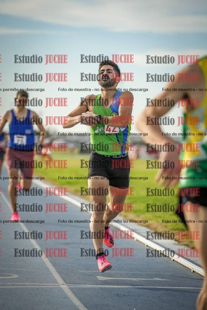 Fotos de los 1500 m llanos de varones