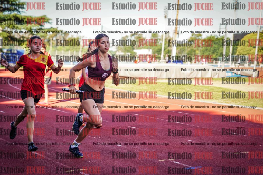 Fotos de las postas 5x80 m llanos de mujeres y varones