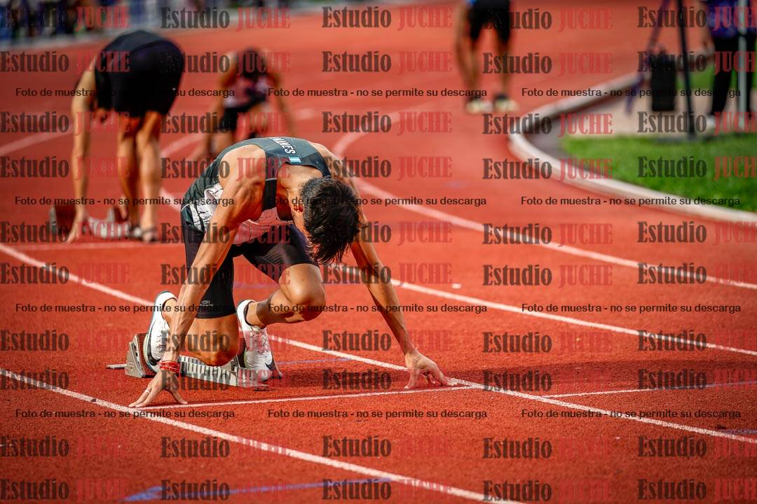 Fotos de los 400 m llanos de varones