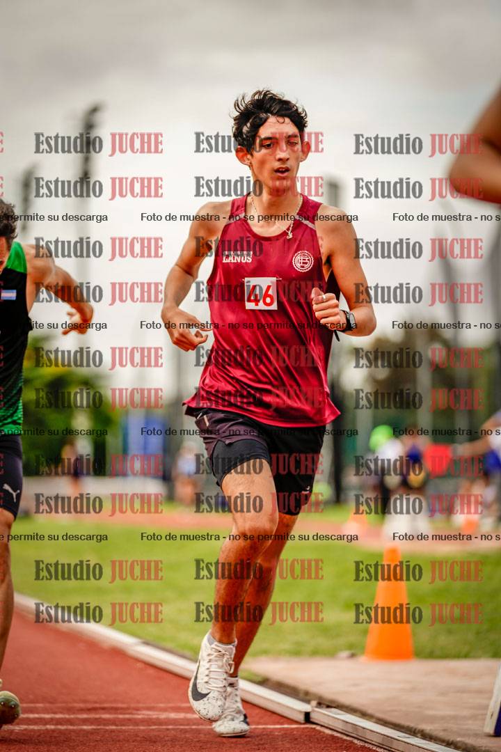 Fotos de los 800 m de varones