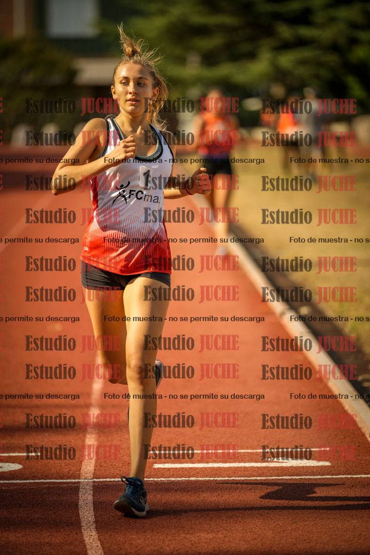 Fotos de los 3000 m llanos de mujeres - U20