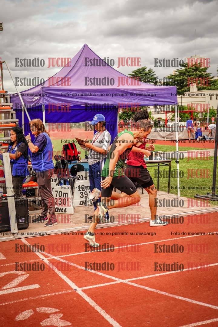 Fotos de los 800 m de varones