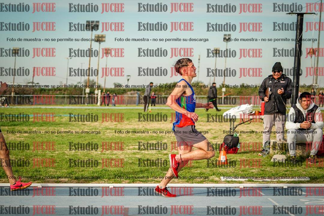 Fotos de los 1500 m llanos de varones