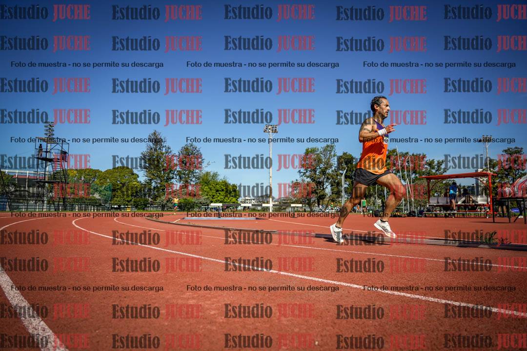 Fotos de los 5000 m llanos de mujeres y varones