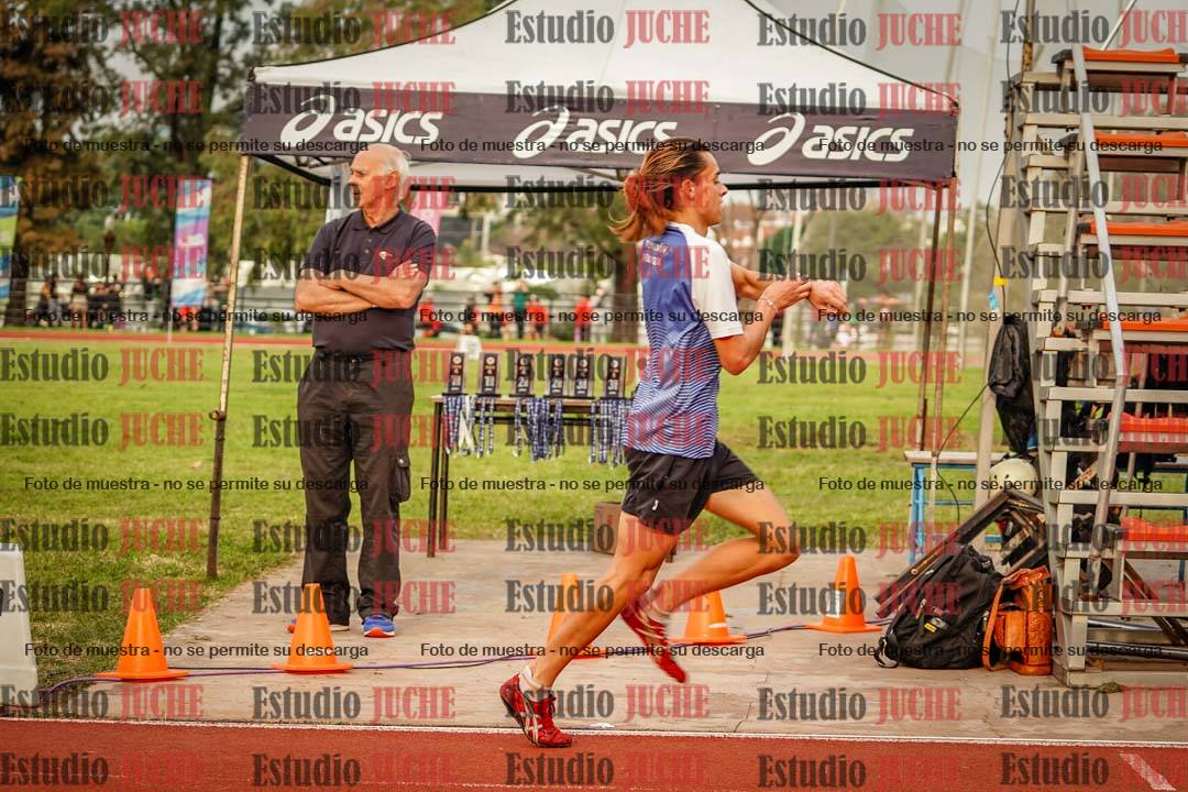 Fotos de los 1500 m llanos de varones