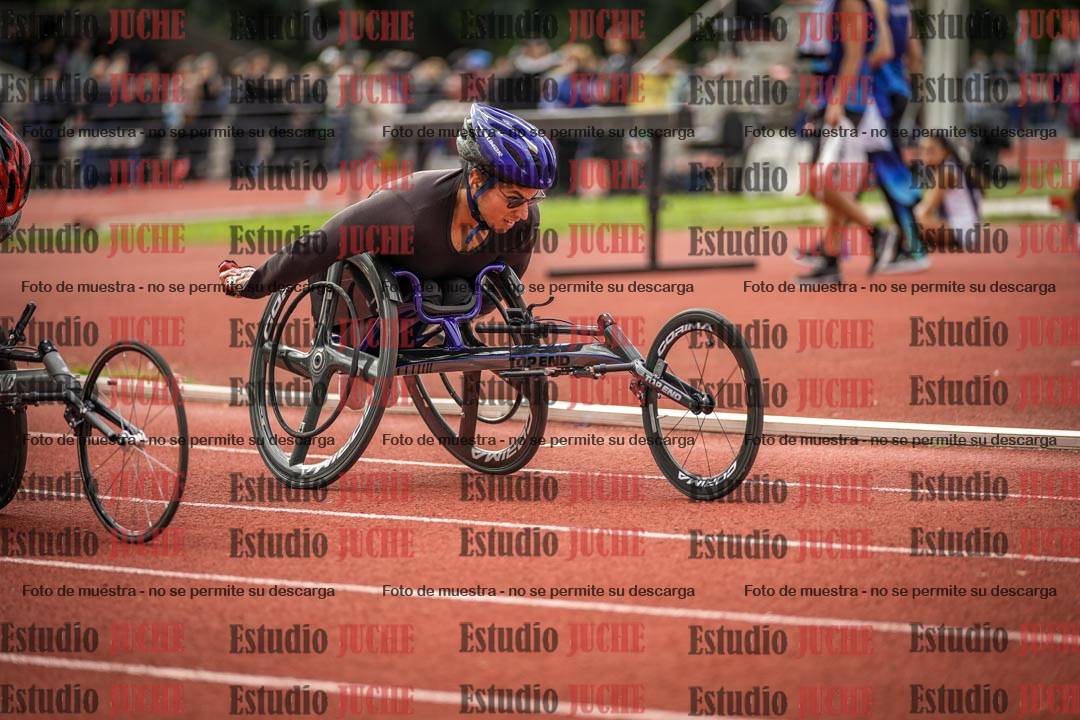 Fotos de los 400 m llanos de varones