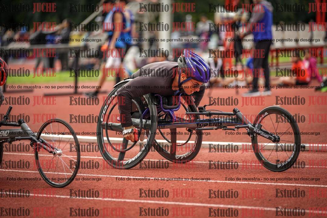 Fotos de los 400 m llanos de varones