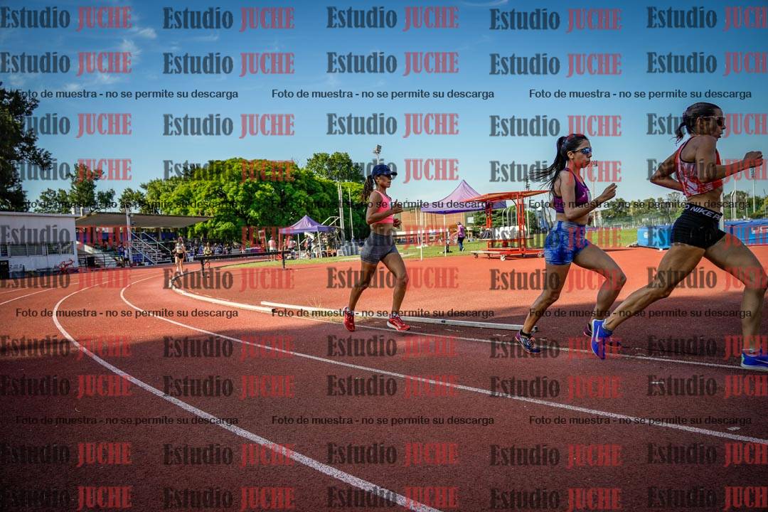 Fotos de los 1500 m llanos de mujeres
