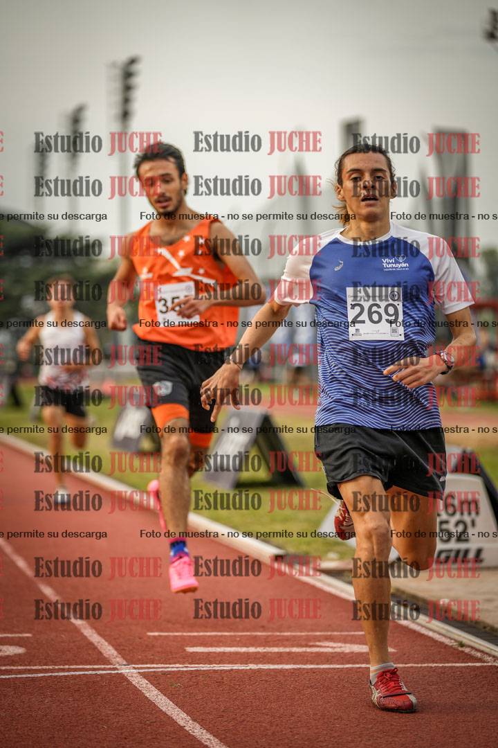 Fotos de los 1500 m llanos de varones