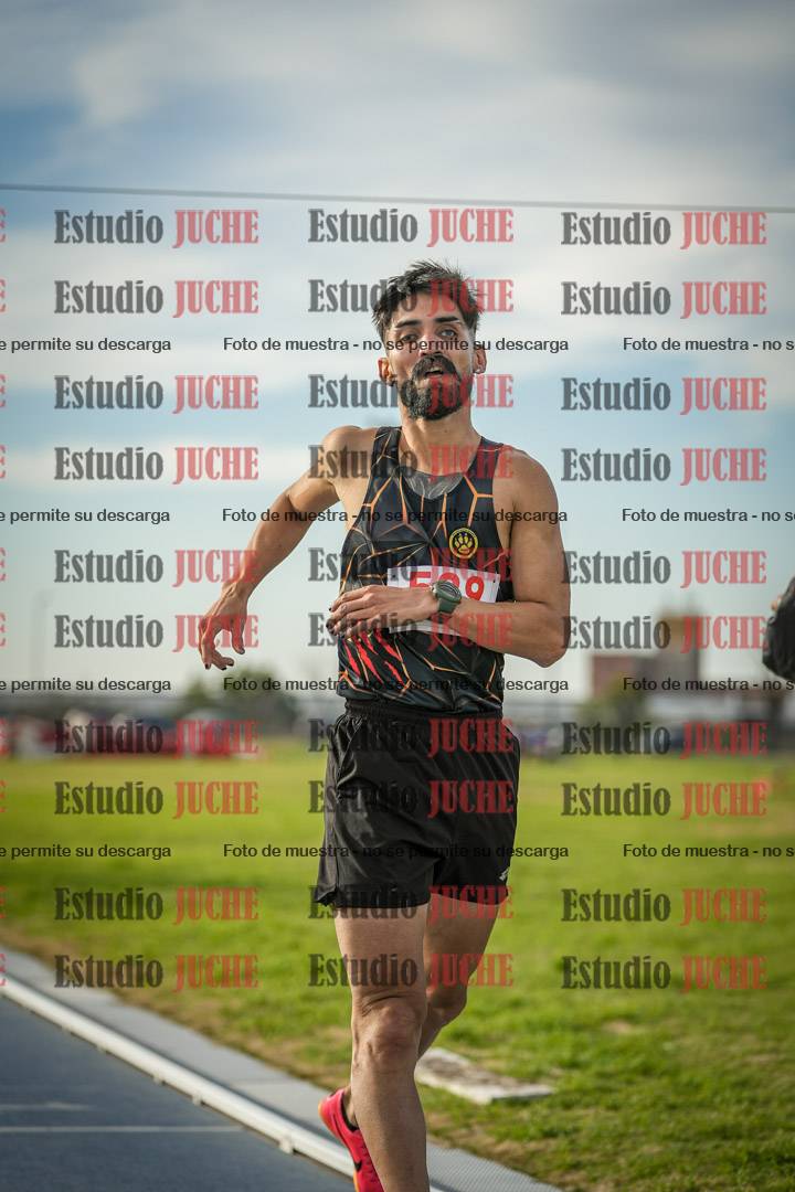 Fotos de los 1500 m llanos de varones