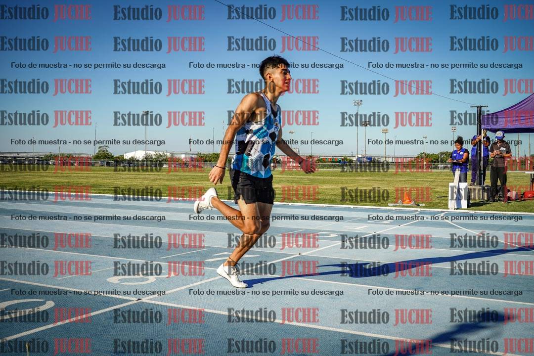 Fotos de los 400 m llanos de varones