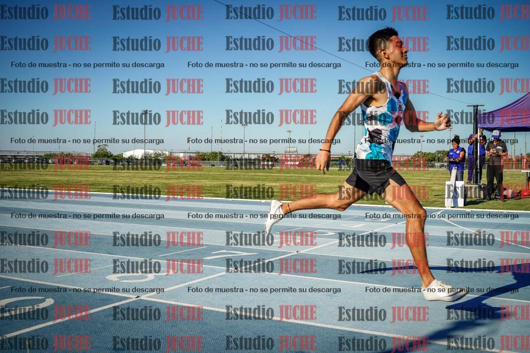 Fotos de los 400 m llanos de varones