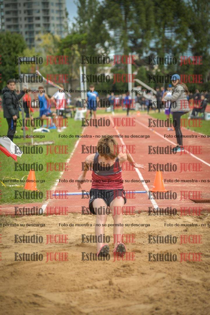 Fotos del salto en largo - varones U16