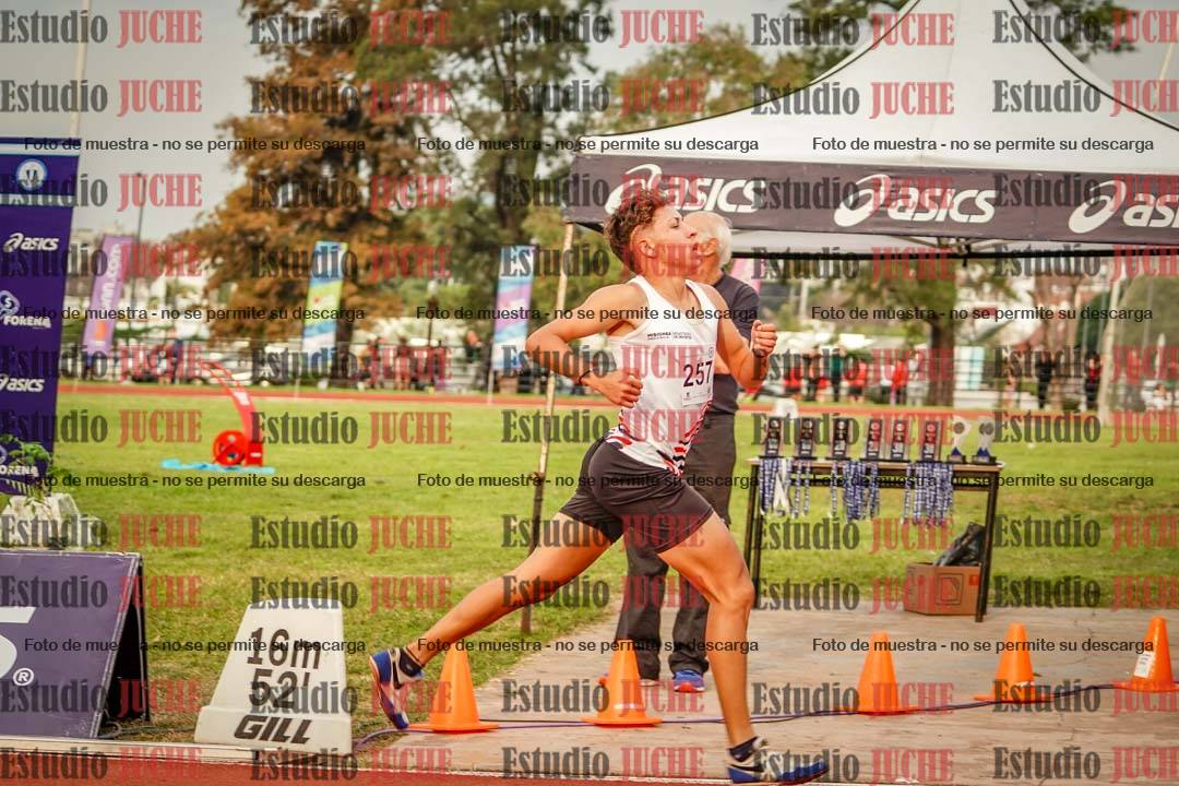 Fotos de los 1500 m llanos de varones