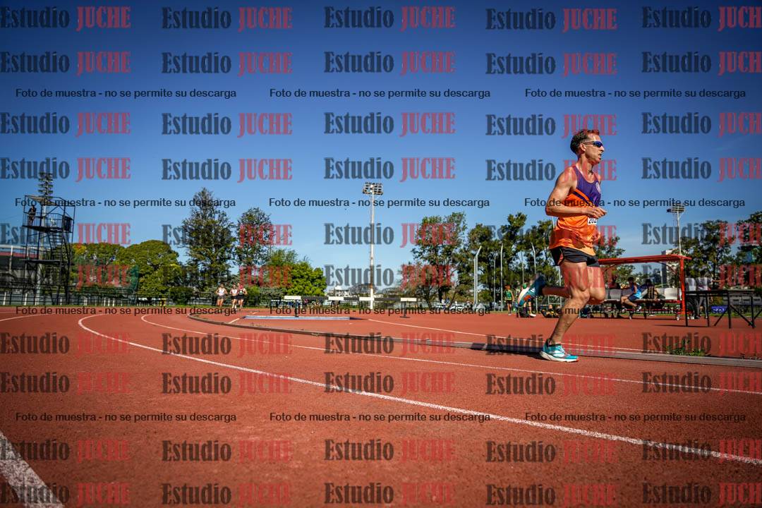 Fotos de los 5000 m llanos de mujeres y varones