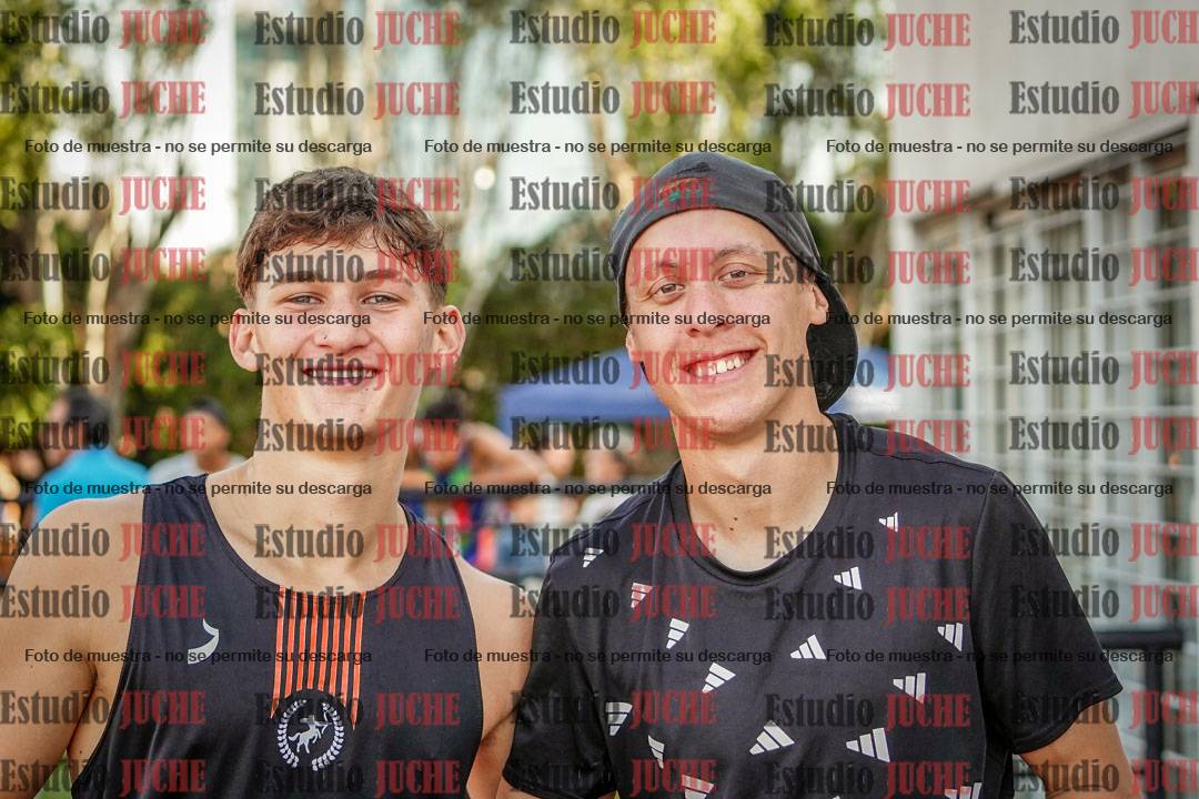 Fotos de algunos podios y extras