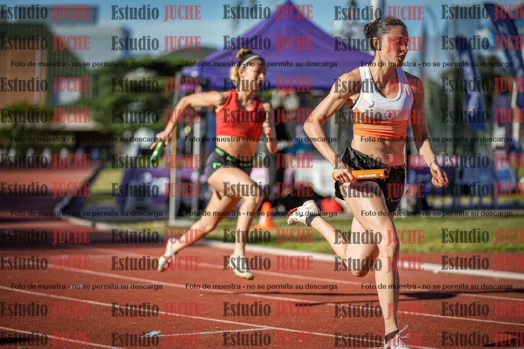 Fotos de las Postas 4x400 m de mujeres