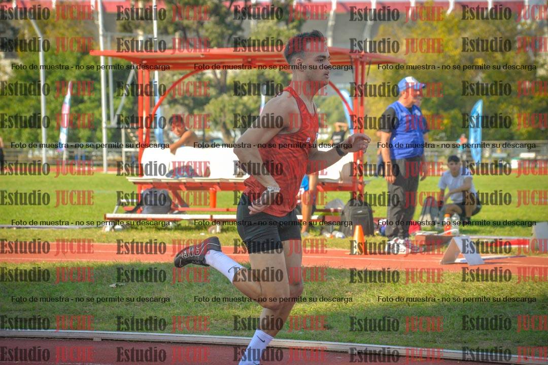 Fotos de los 400 m con vallas de varones
