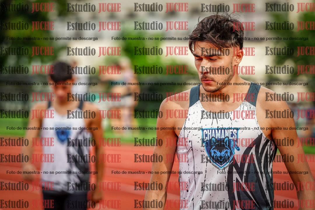 Fotos de los 400 m llanos de varones
