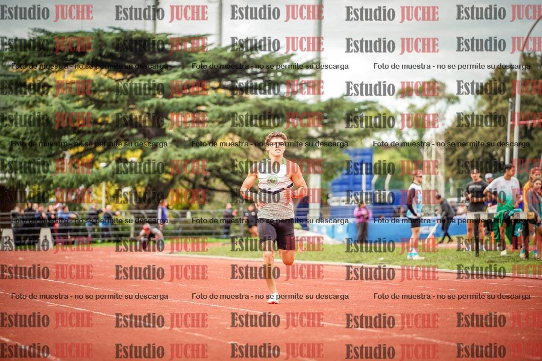 Fotos de los 400 m llanos de varones