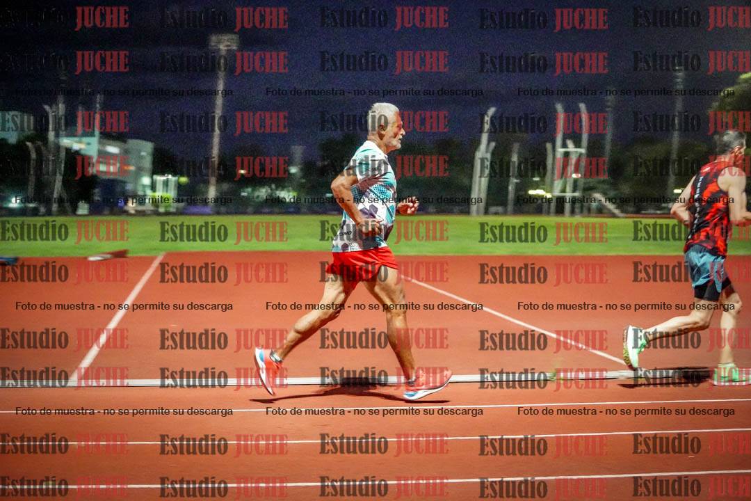 Fotos de los 1500 m llanos de varones