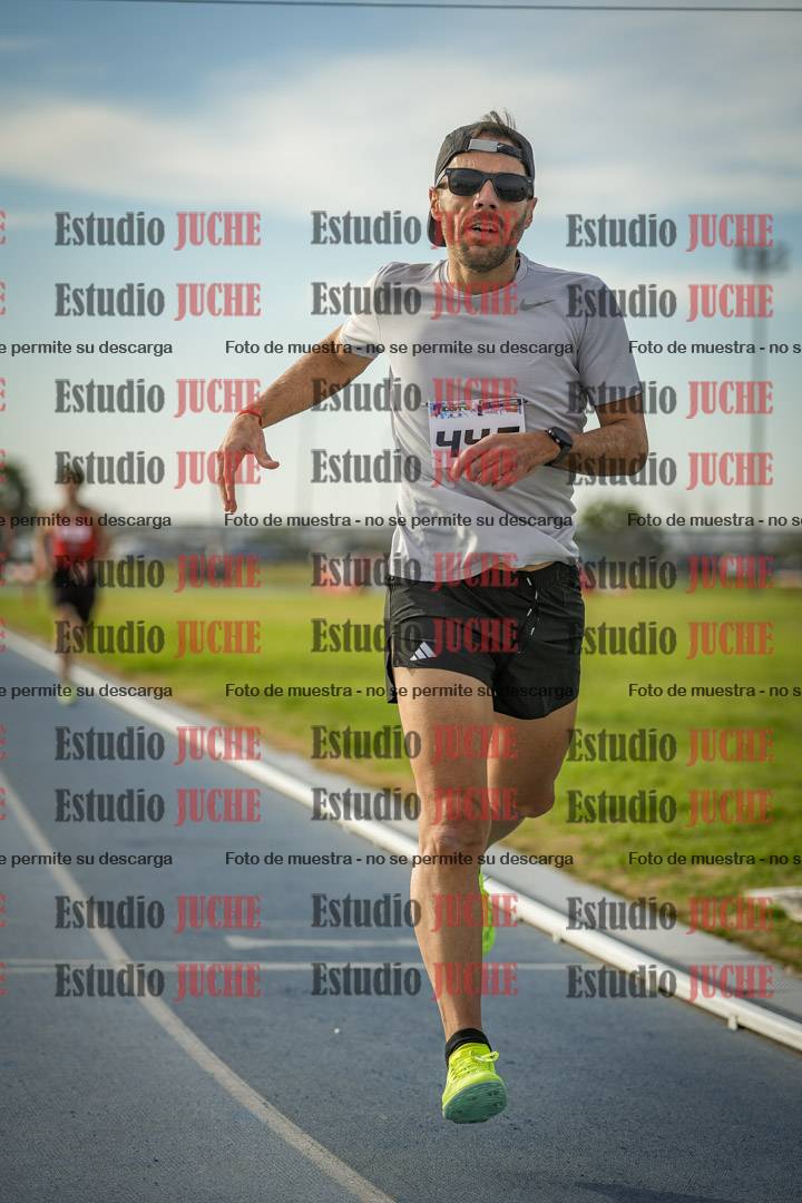 Fotos de los 1500 m llanos de varones