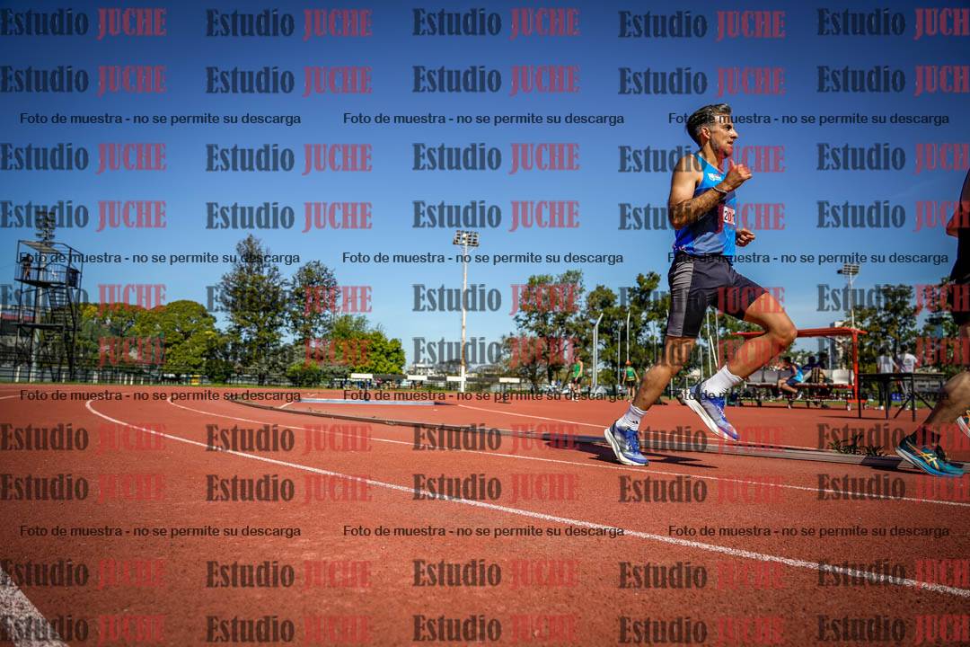 Fotos de los 5000 m llanos de mujeres y varones