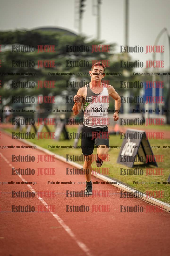 Fotos de los 1500 m llanos de varones