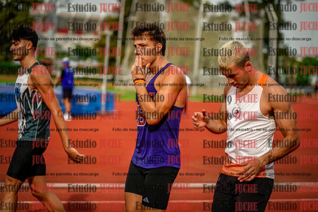Fotos de los 400 m llanos de varones