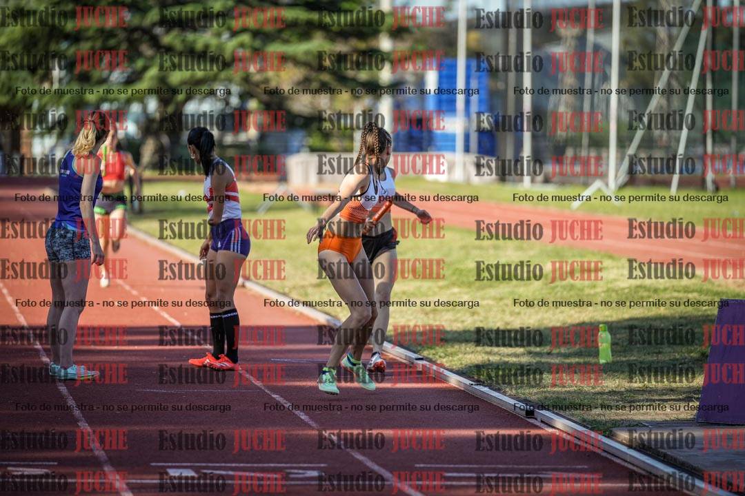 Fotos de las Postas 4x400 m de mujeres