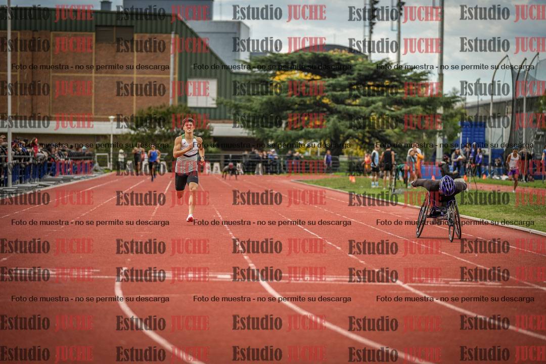 Fotos de los 400 m llanos de varones