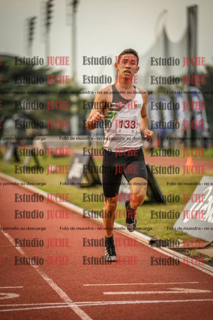 Fotos de los 1500 m llanos de varones